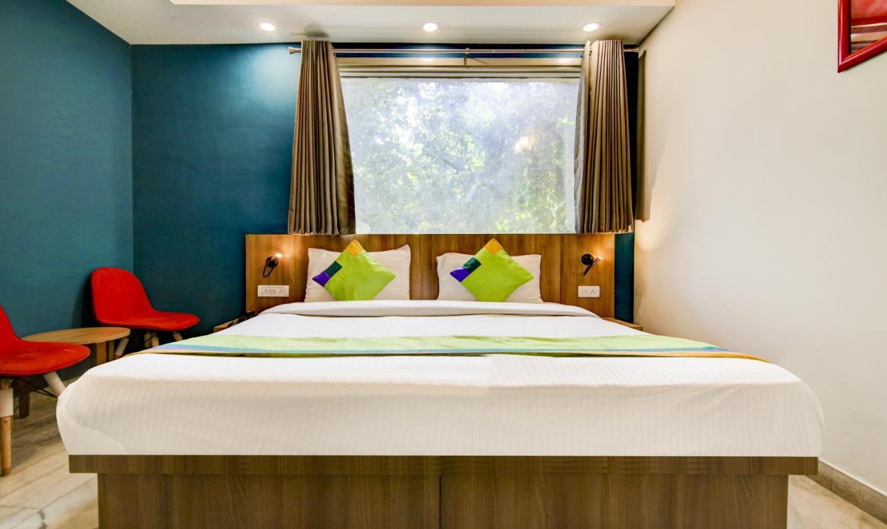 Treebo Mall View, Dlf Phase II Gurgaon Exterior photo