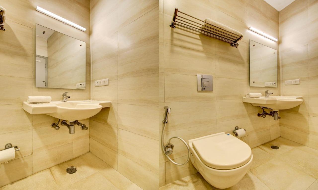 Treebo Mall View, Dlf Phase II Gurgaon Exterior photo